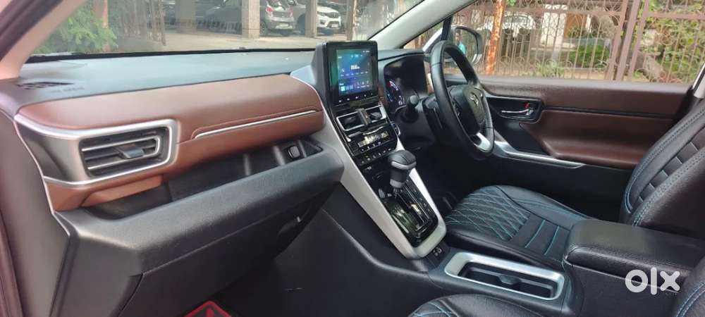 Toyota Innova Hycross 2.0 Vx Hybrid 8 Str, 2024, Petrol