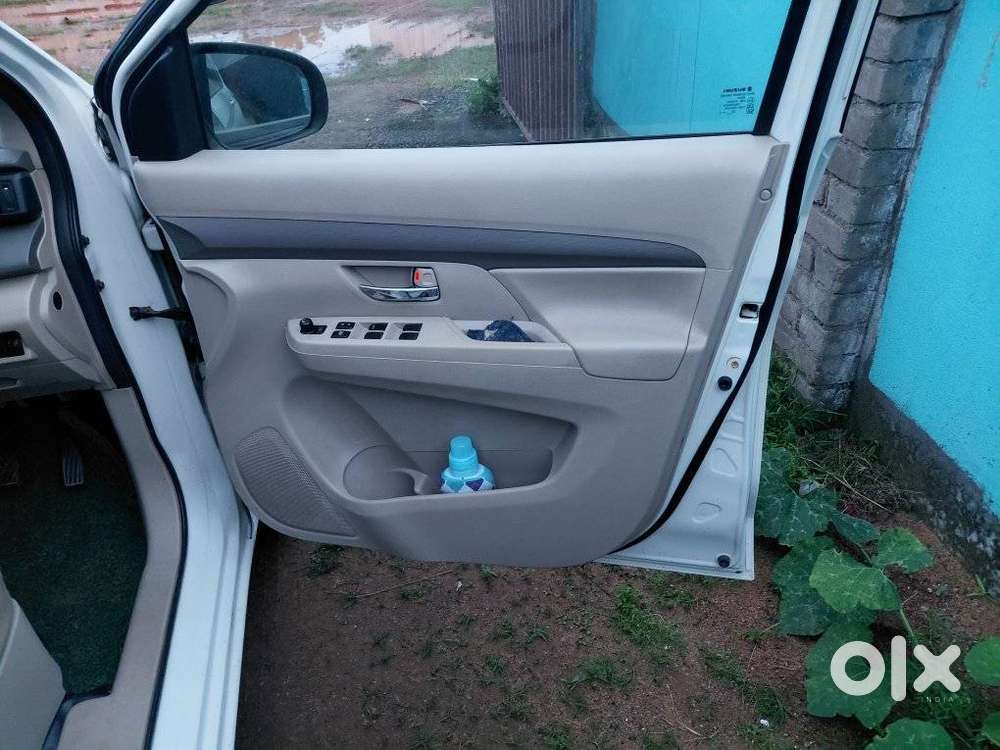 Maruti Suzuki Ertiga Vxi Petrol, 2020, Petrol