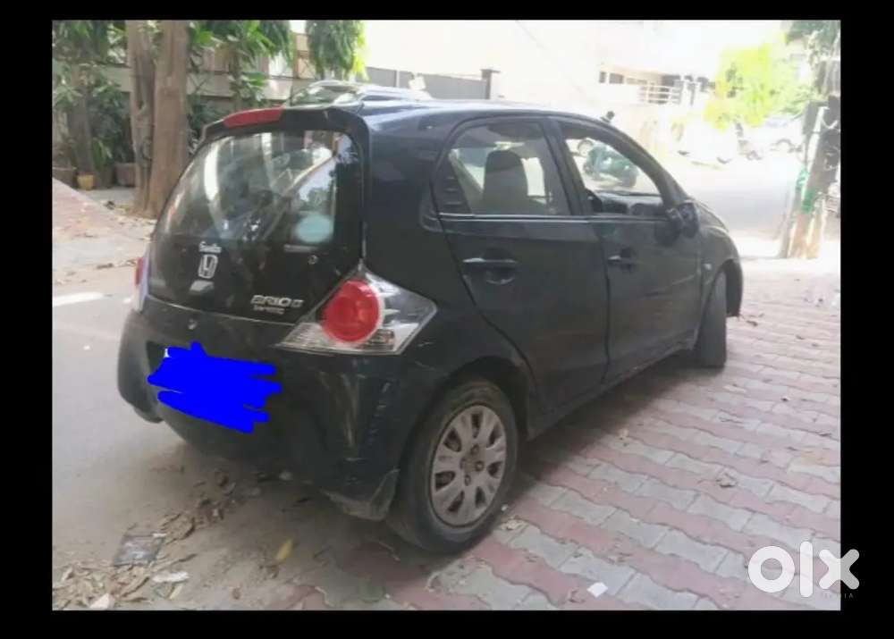 Direct Owner Honda Brio Petrol Mt 2013 Cng Outside Fitted