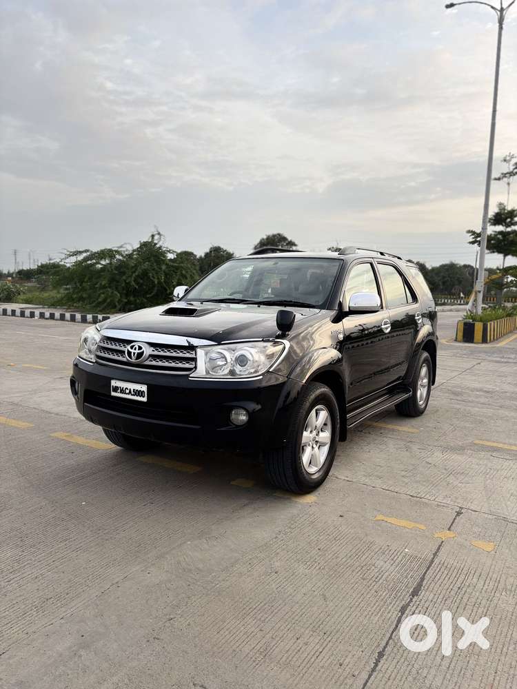 Toyota Fortuner 3.0 4x4 Manual, 2009, Diesel