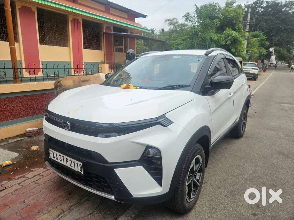 Tata Nexon 2025 Petrol 6000 Km Driven