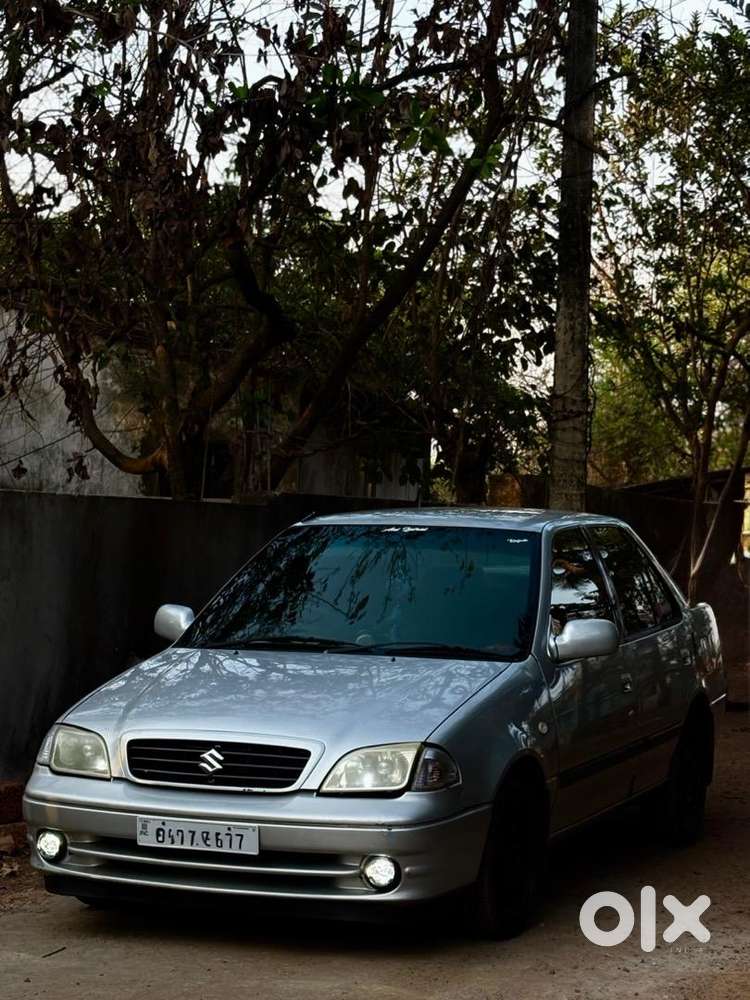 Maruti Suzuki Esteem 2005