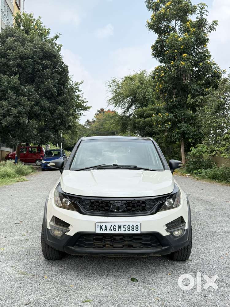 Tata Hexa 2.2 Xe 4x2 7 Str, 2017, Diesel