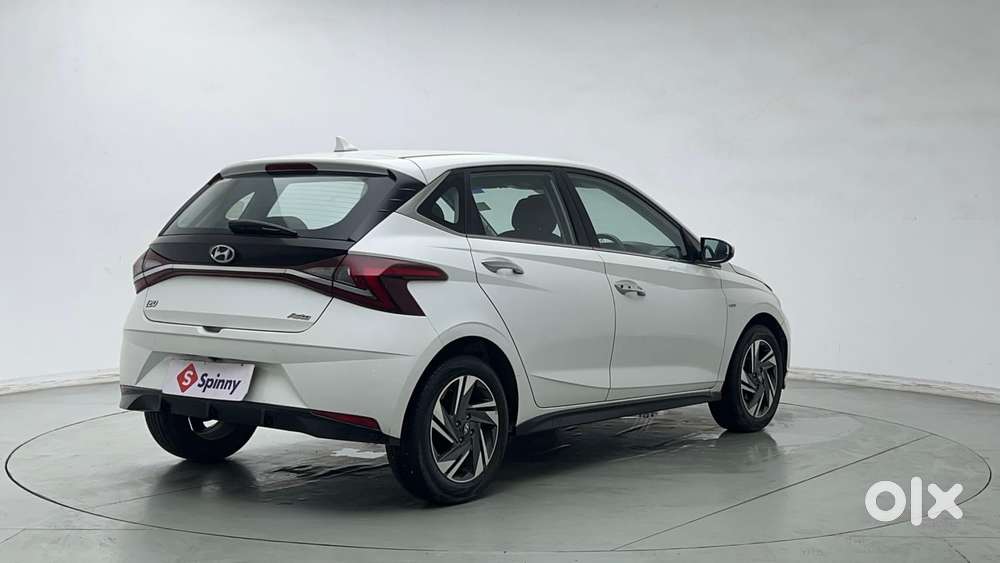 Hyundai I20 Asta (o) 1.2 Ivt, 2022, Petrol
