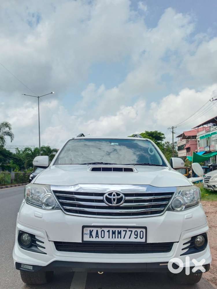 Toyota Fortuner, 2015