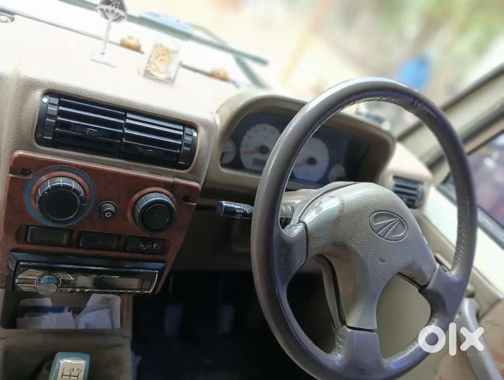 Mahindra Bolero Slx