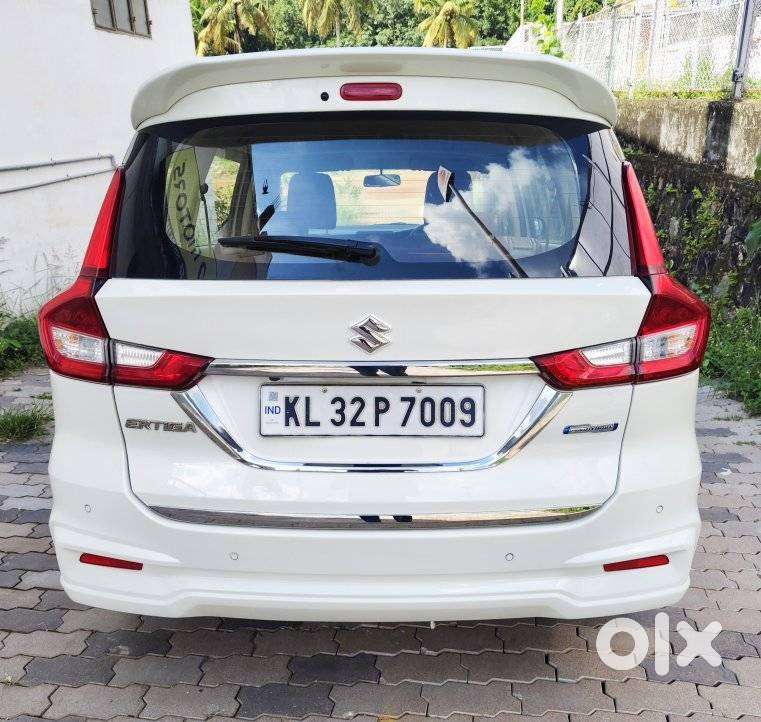 Maruti Suzuki Ertiga Zxi Plus Shvs, 2019, Petrol