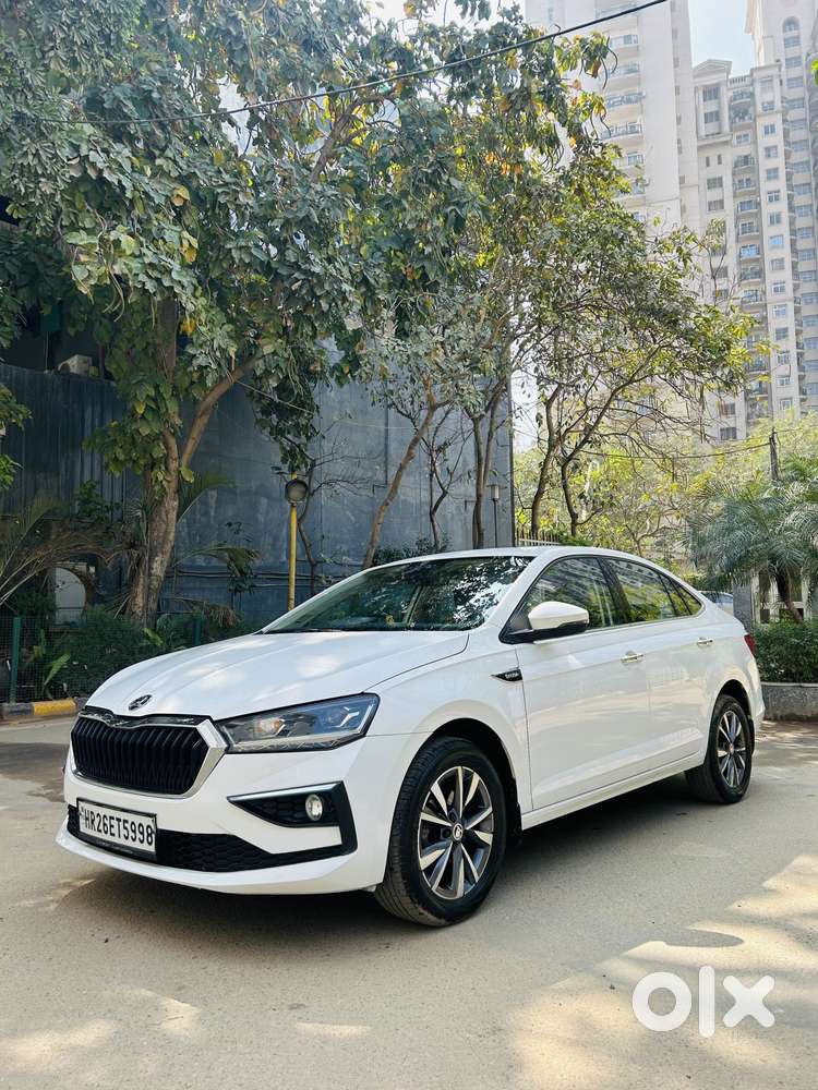 Skoda Slavia 1.0 Tsi Style At, 2022, Petrol