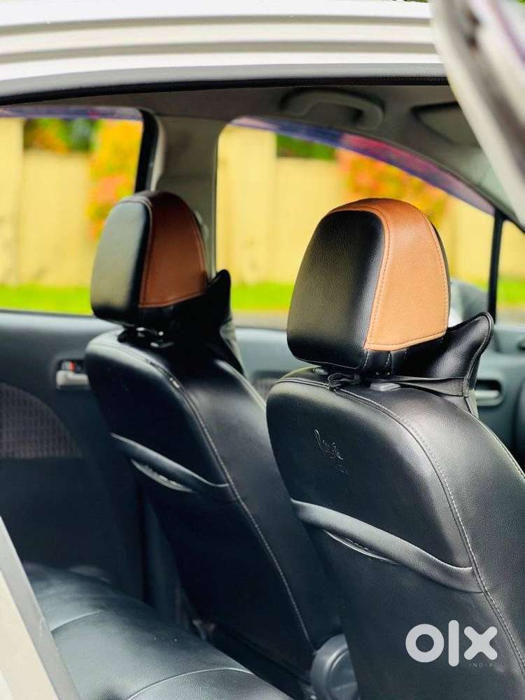 Maruti Suzuki Ritz Vxi, 2013, Petrol
