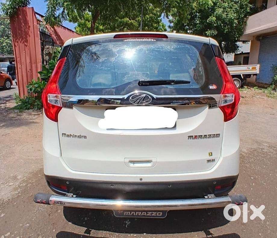 Mahindra Marazzo M6, 2019, Diesel