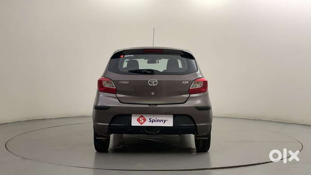 Tata Tiago Xza, 2017, Petrol