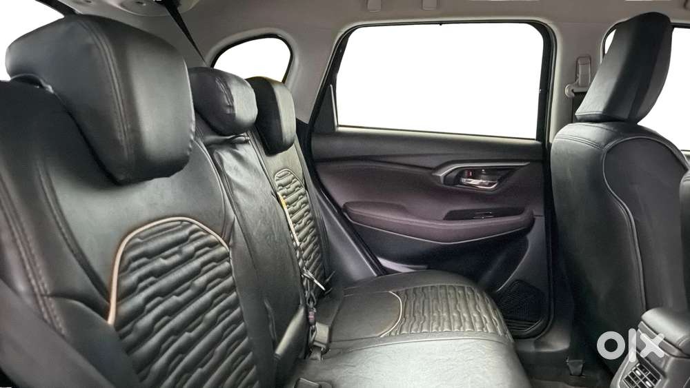 Maruti Suzuki Grand Vitara 1.5 Zeta Smart Hybrid At, 2023, Petrol