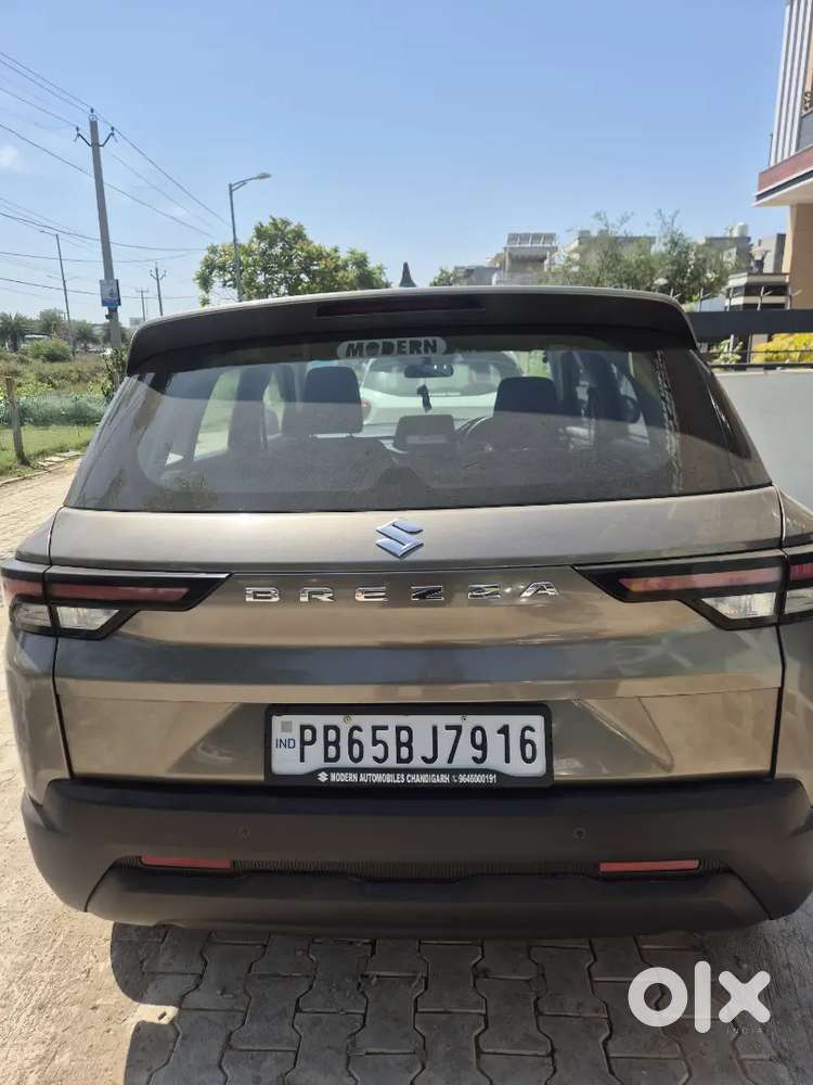Maruti Suzuki Brezza 2023 Petrol 33800 Km Driven