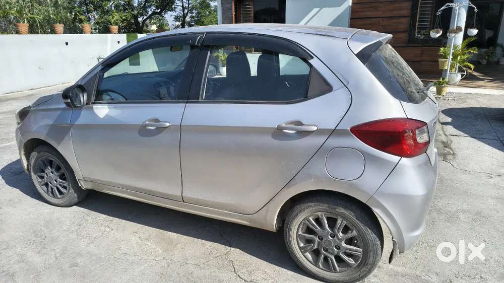 Tata Tiago Xz Top Model - 1st Owner, Fully Loaded & Highly Maintained