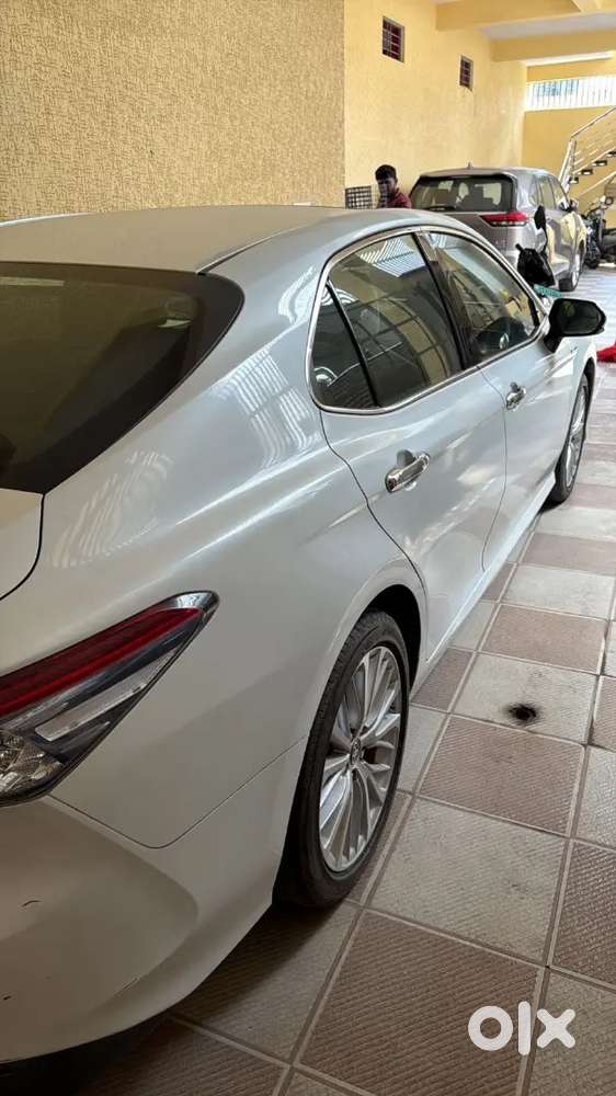 Toyota Camry Hybrid 2020 Model