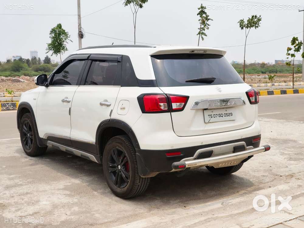 Maruti Suzuki Brezza Zdi+ Dual Tone, 2019, Diesel