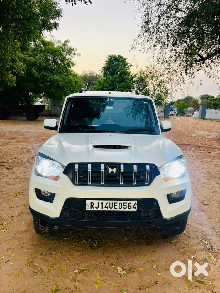 Mahindra Scorpio 2015 Diesel Well Maintained With Top Features