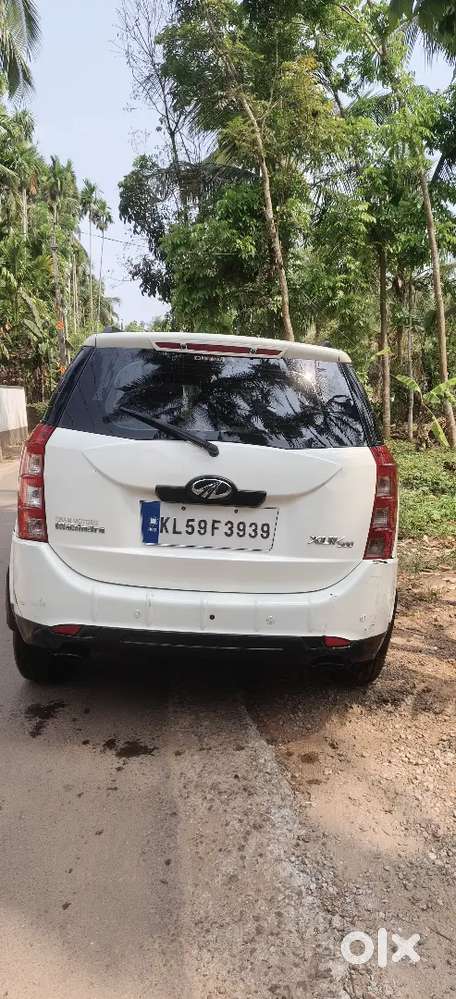 Mahindra Xuv500 2012