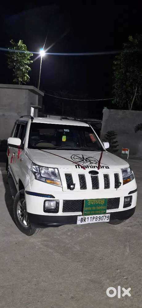 ब्लैक स्कॉर्पियो खरीदना है अगर किसी के पास ब्लैक स्कॉर्पियो हो  संपर्क
