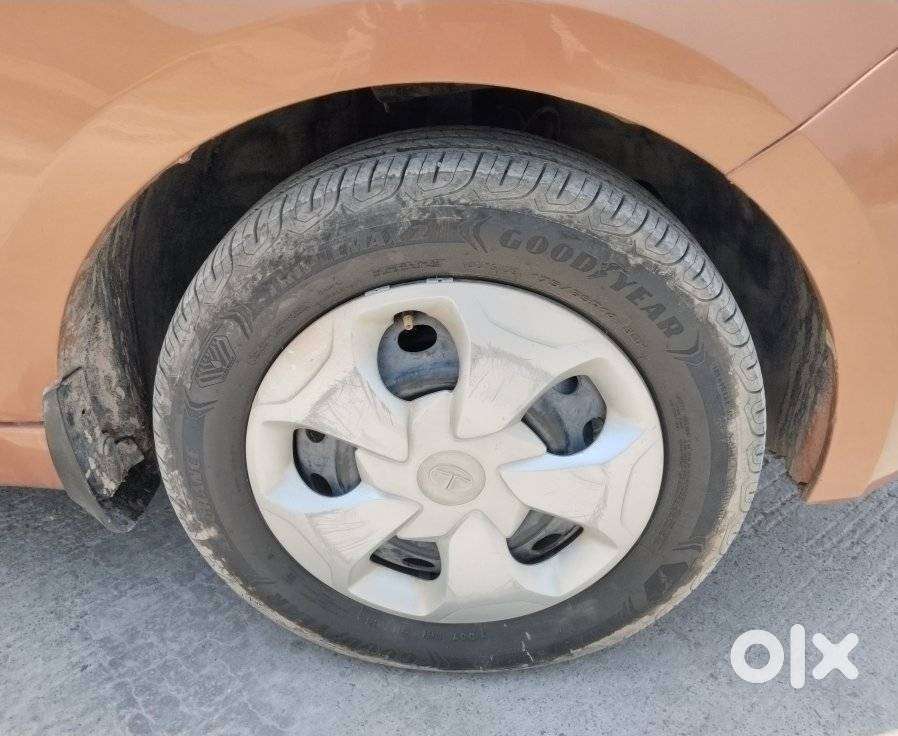 Tata Tigor 1.2 Revotron Xt, 2017, Petrol