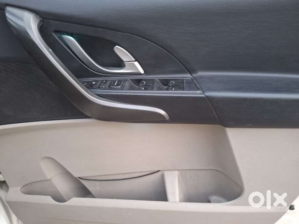 Mahindra Xuv500 W10 At, 2017, Diesel