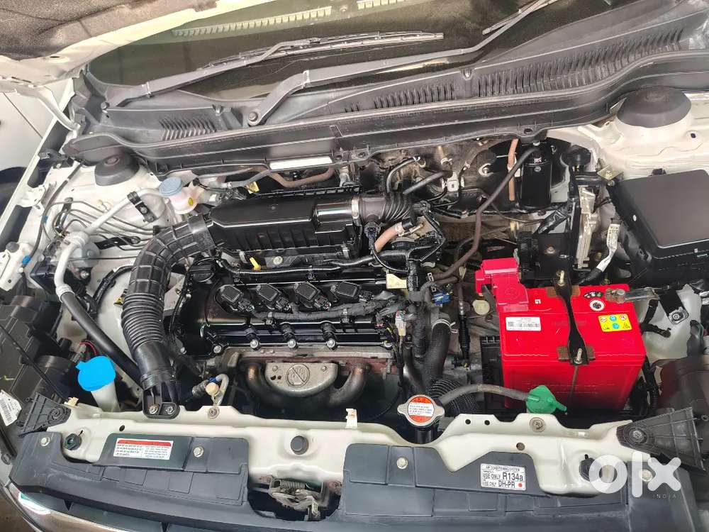 Brezza Lxi Optional 2022 Model 1st Owner 40000km Company Record 2air