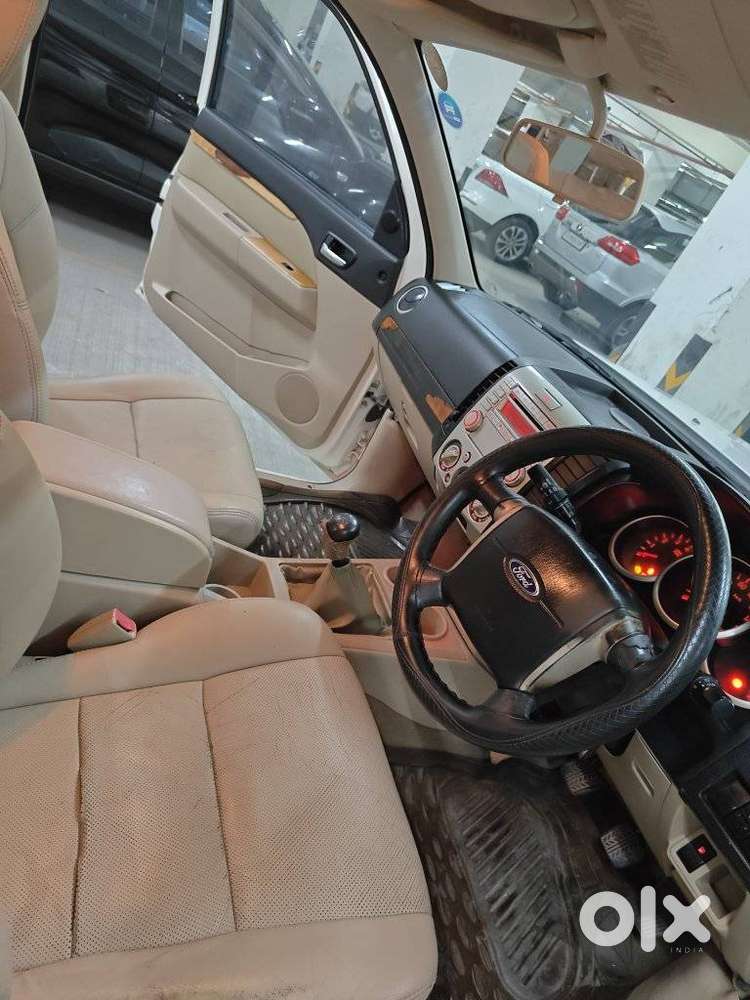 Ford Endeavour 2.5 4x2 Mt, 2012, Diesel