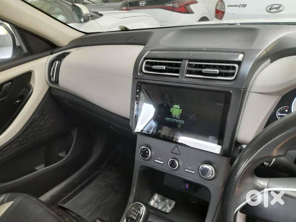 Creta Car Showroom Condition