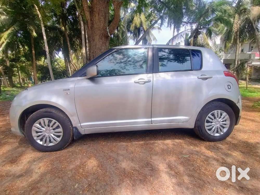Maruti Swift 1.3 Zxi 2010 Diesel