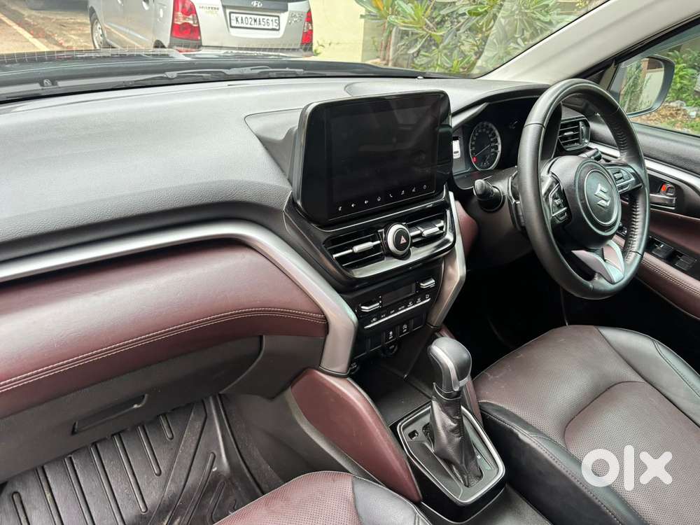 Maruti Suzuki Grand Vitara 1.5 Alpha Smart Hybrid At, 2022, Petrol
