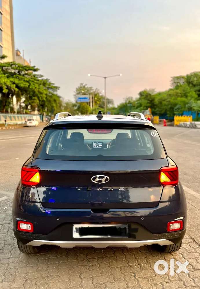 Hyundai Venue 1.2 S 2021 Petrol Manual 2022 Ragistration