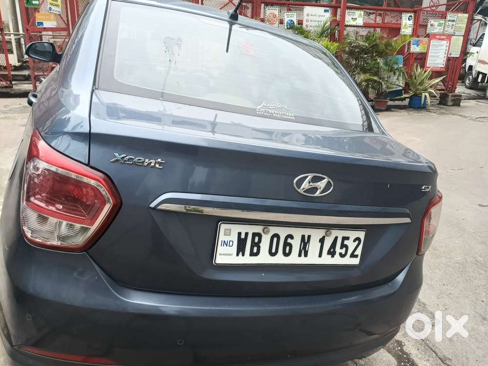 Hyundai Xcent Petrol 2016