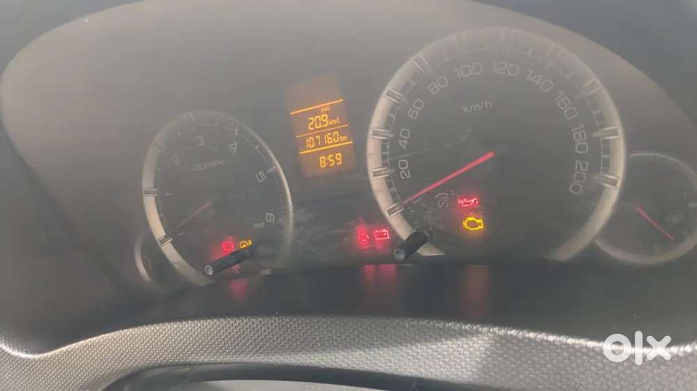 Maruti Suzuki Swift Dzire 2013