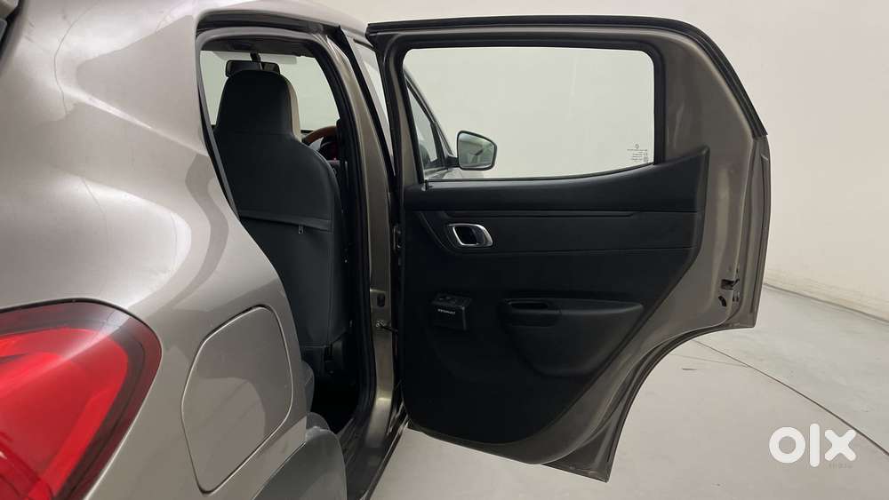 Renault Kwid 2019-ongoing 1.0 Rxt Amt (o), 2019, Petrol