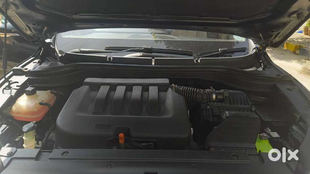 Mahindra Xuv700 2.0 Ax 7 Petrol At Luxury Pack Str, 2024, Petrol