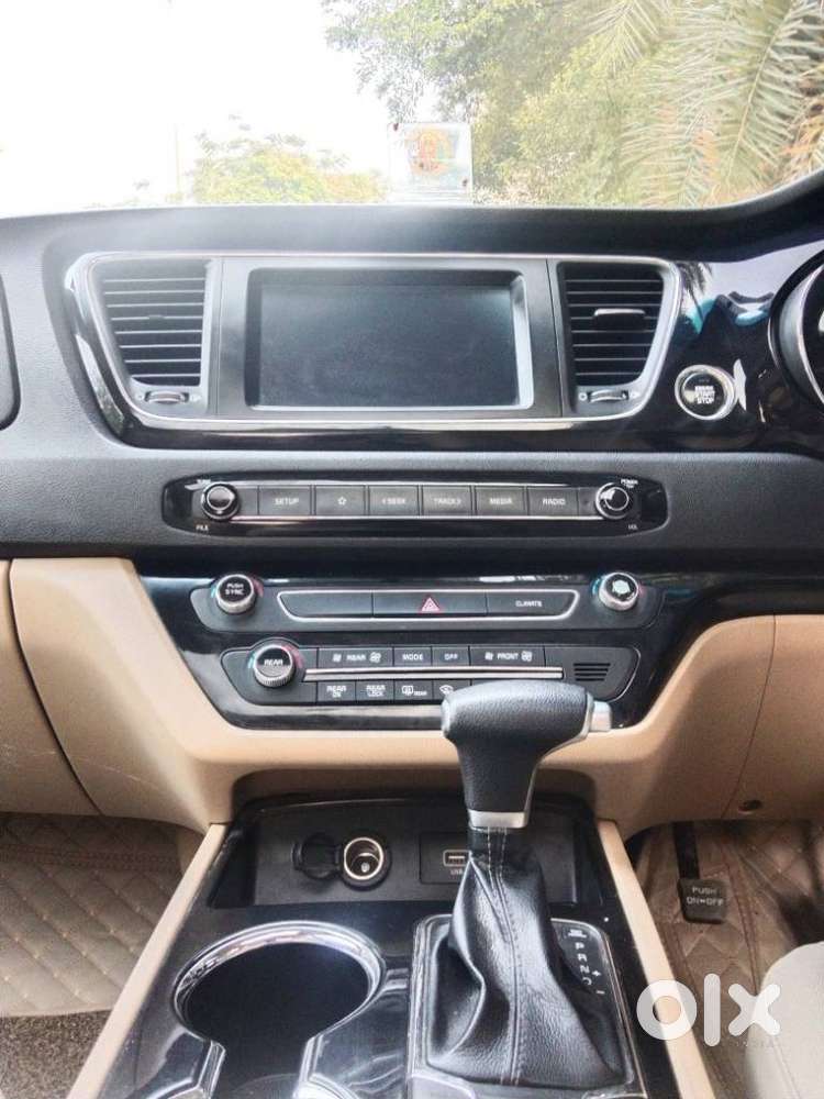 Kia Carnival Prestige, 2020, Diesel
