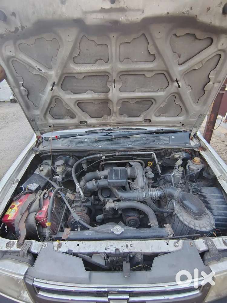 Chevrolet Tavera 2012 Diesel 10 Seater