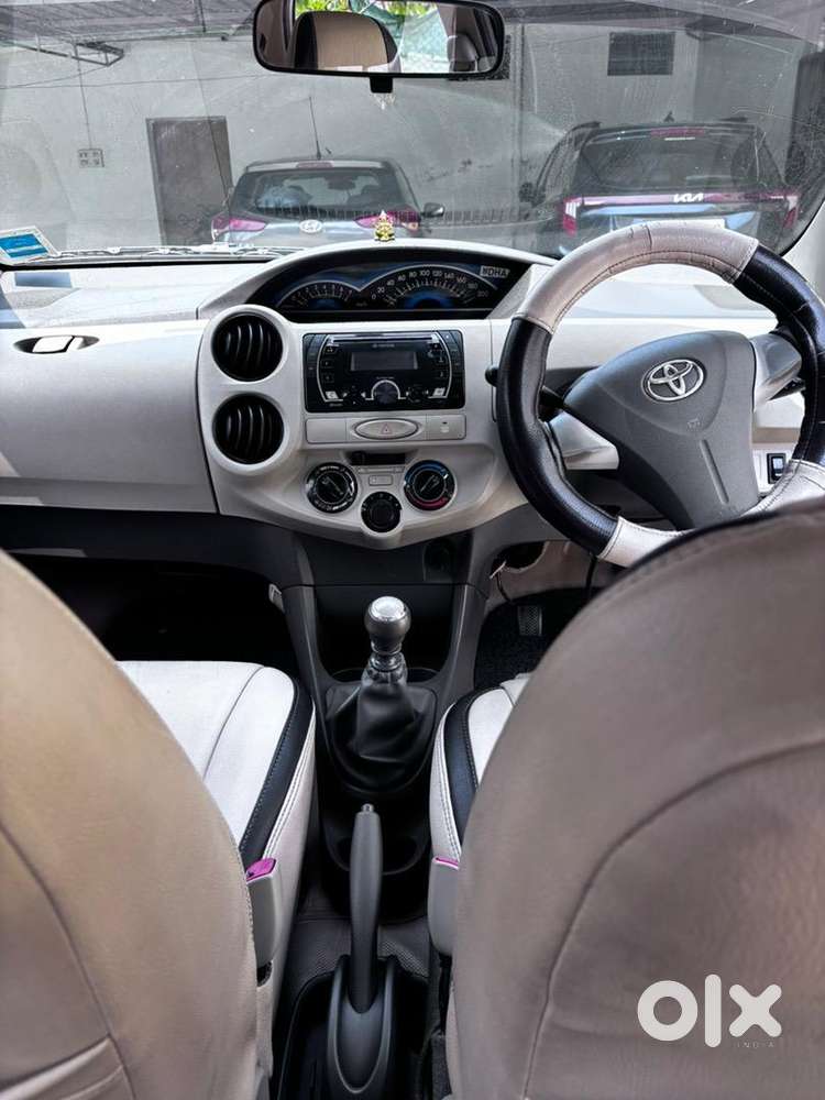 Toyota Etios Liva 2016 Diesel Well Maintained