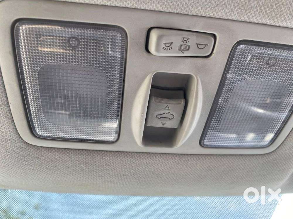 Hyundai Venue Sx (o) Mt 1.5 Diesel, 2021