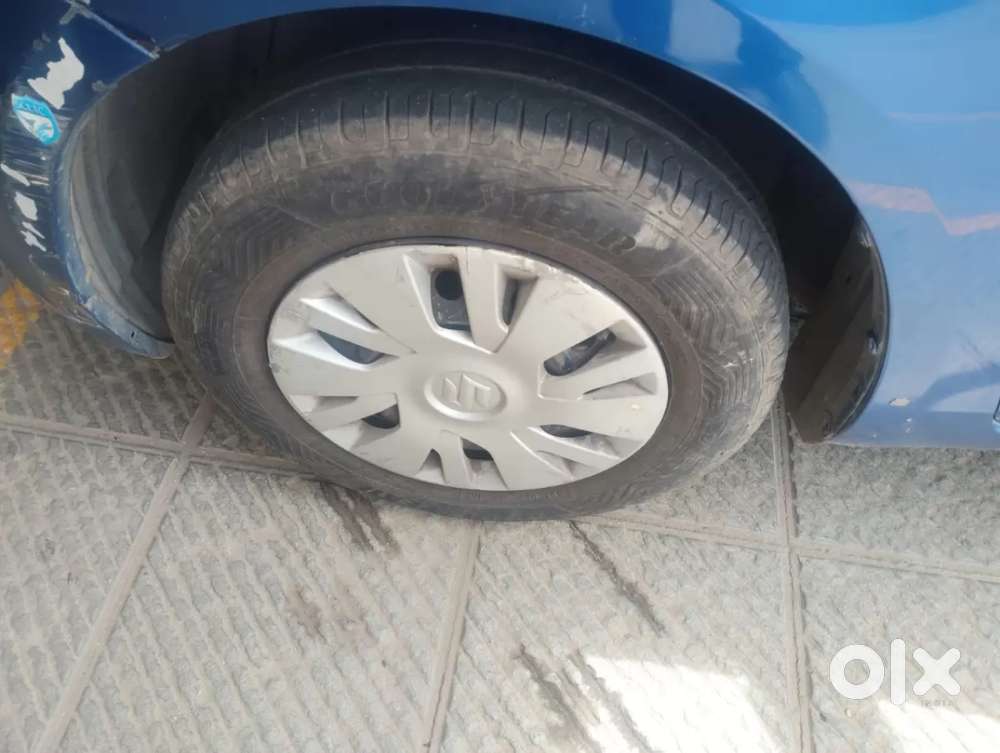 Maruti Suzuki Swift Vxi, 2012, Petrol