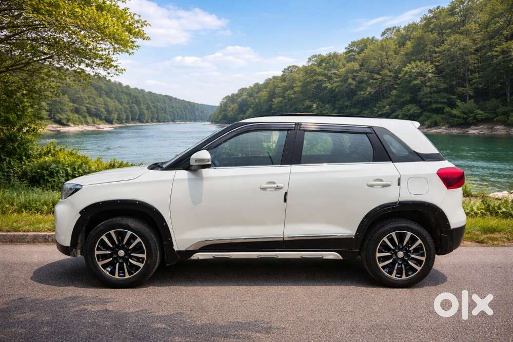 Brezza Vxi + 2022 ( Well Maintained )