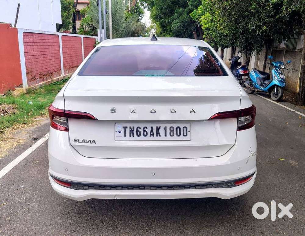 Skoda Slavia Active 1.0l Tsi Mt, 2022, Petrol