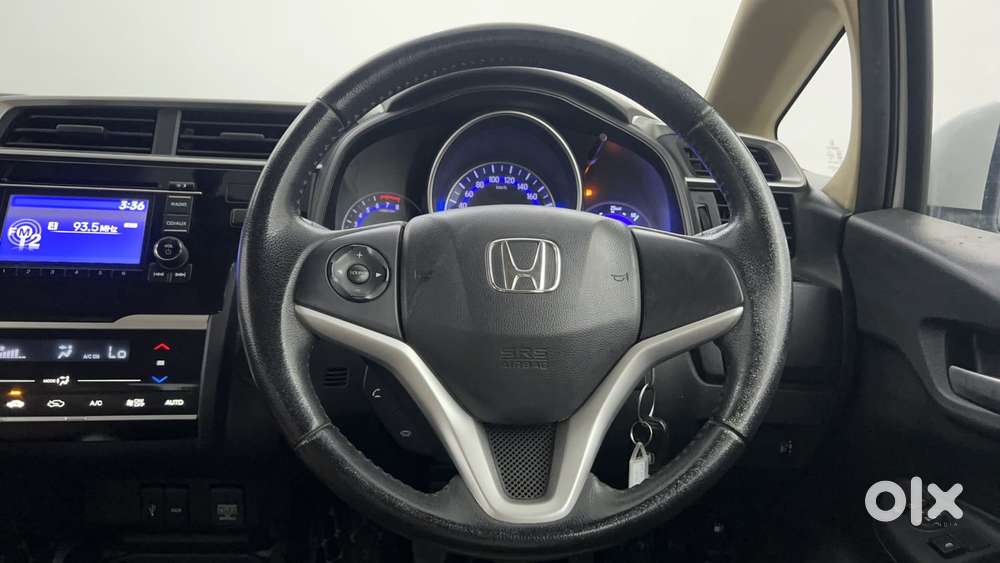 Honda Jazz [2020-2023] 1.2 V I-vtec Mt, 2016, Petrol