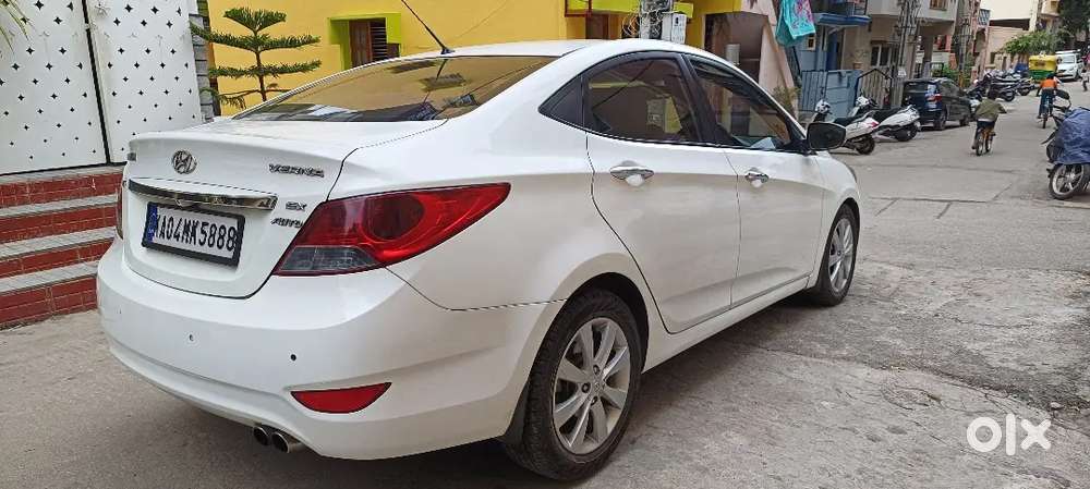 Hyundai Verna 1.6 Crdi 2012