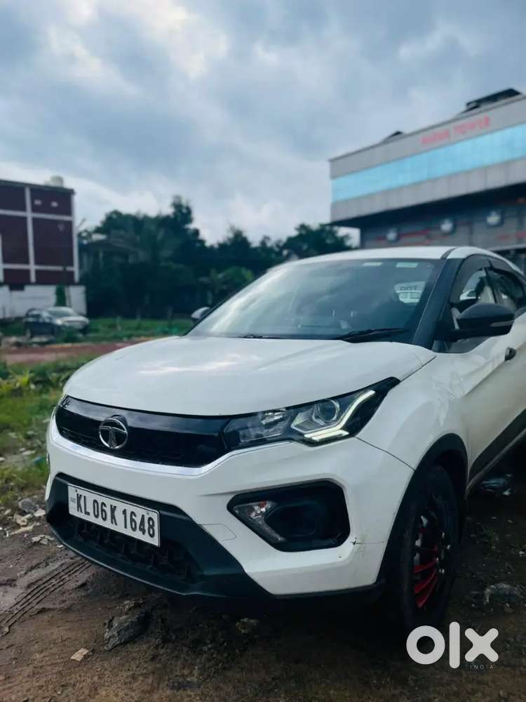 Nexon 2020  Diesel At  2nd Owner  95k Km Driven