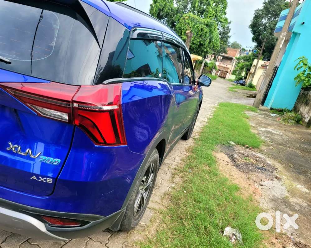 Mahindra Xuv700 2.0 Ax 5 Petrol Mt 7 Str, 2022, Petrol