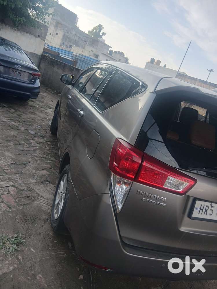 Toyota Innova Crysta Diesel 2019