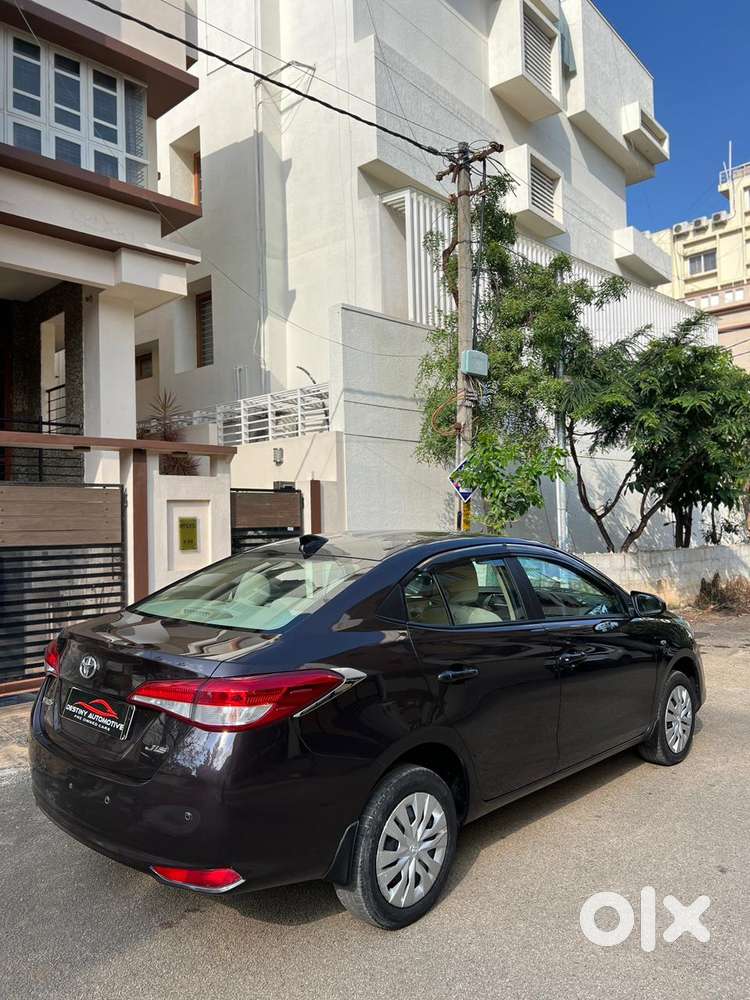 Toyota Yaris G Cvt, 2018, Petrol