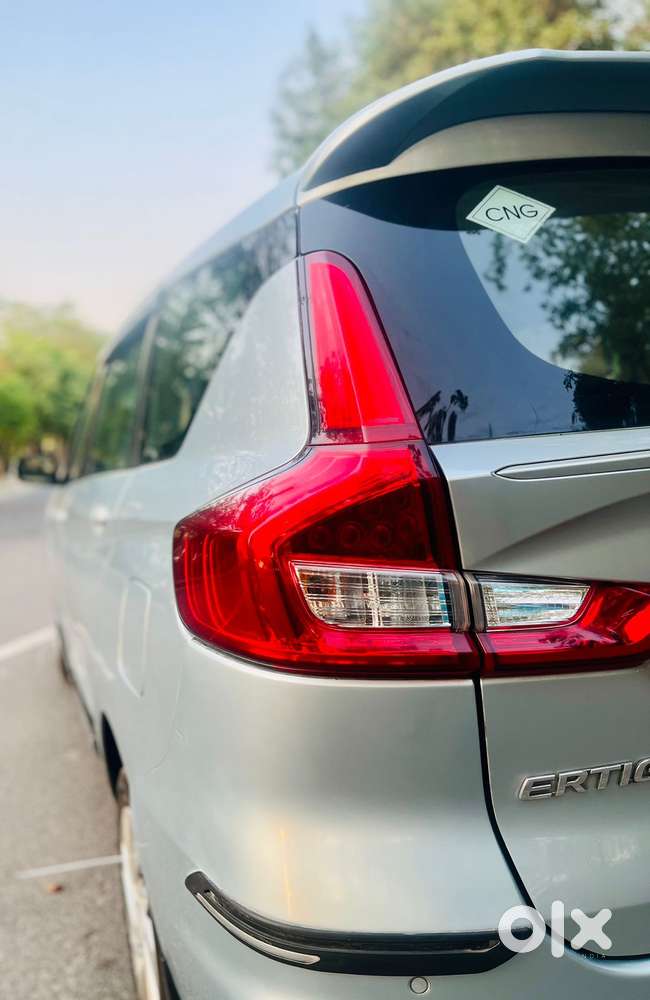 Maruti Suzuki Ertiga 2022-2023 Vxi Cng, 2022, Cng & Hybrids