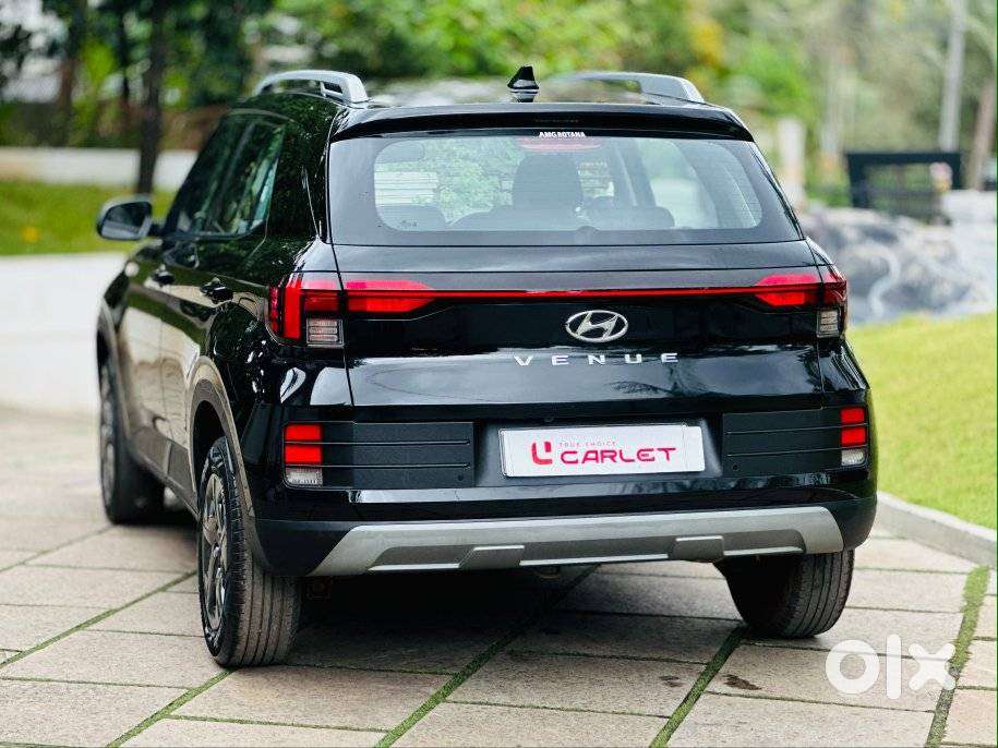 Hyundai Venue S 1.2 Petrol, 2023, Petrol